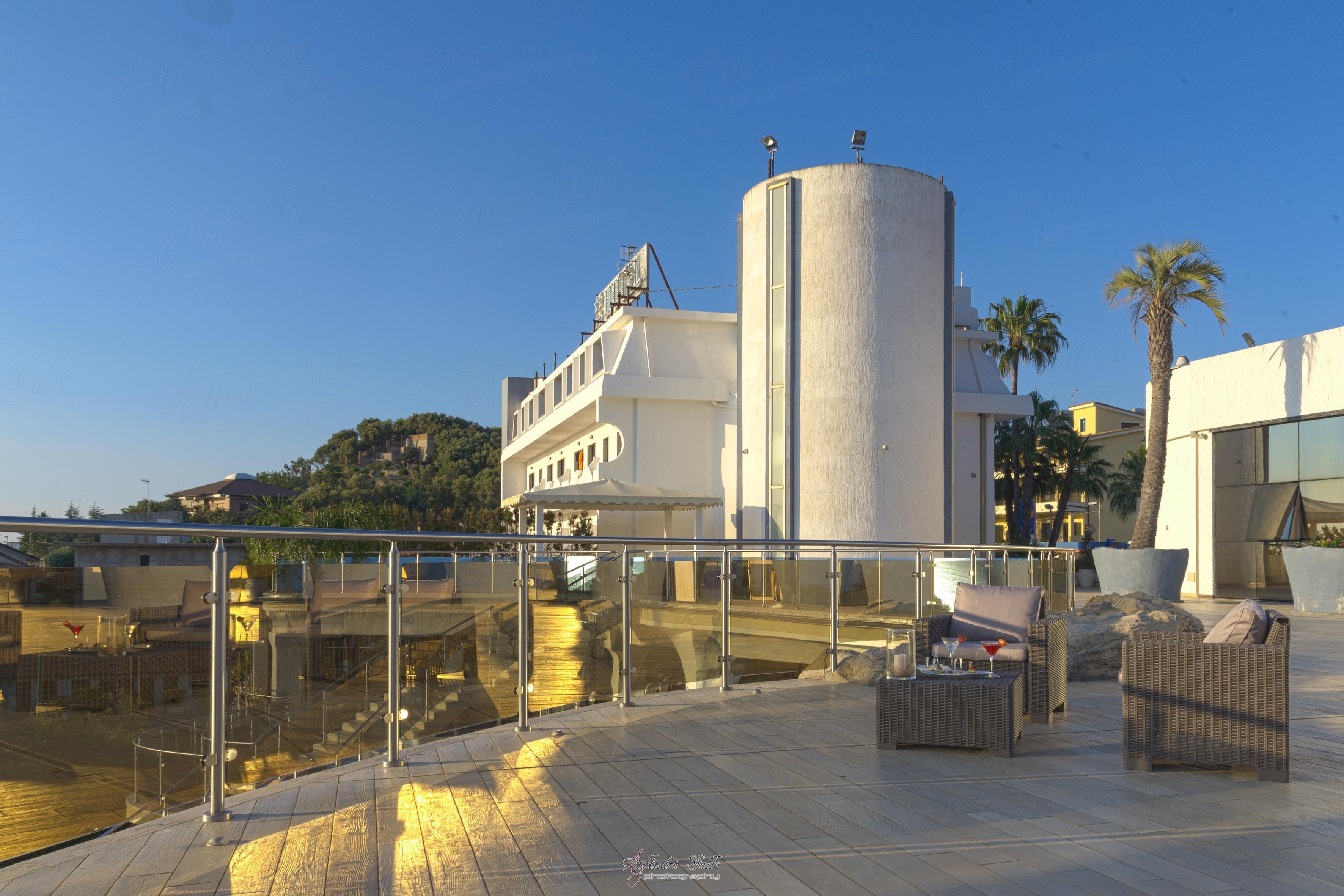 Hotel Arcobaleno Palmi Esterno foto