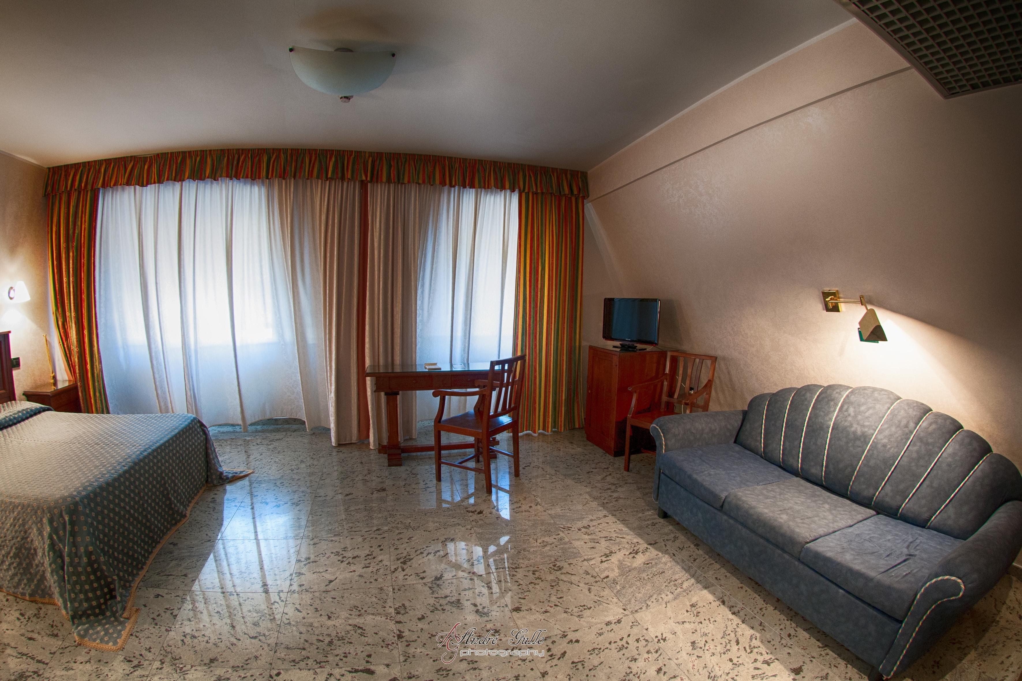 Hotel Arcobaleno Palmi Esterno foto