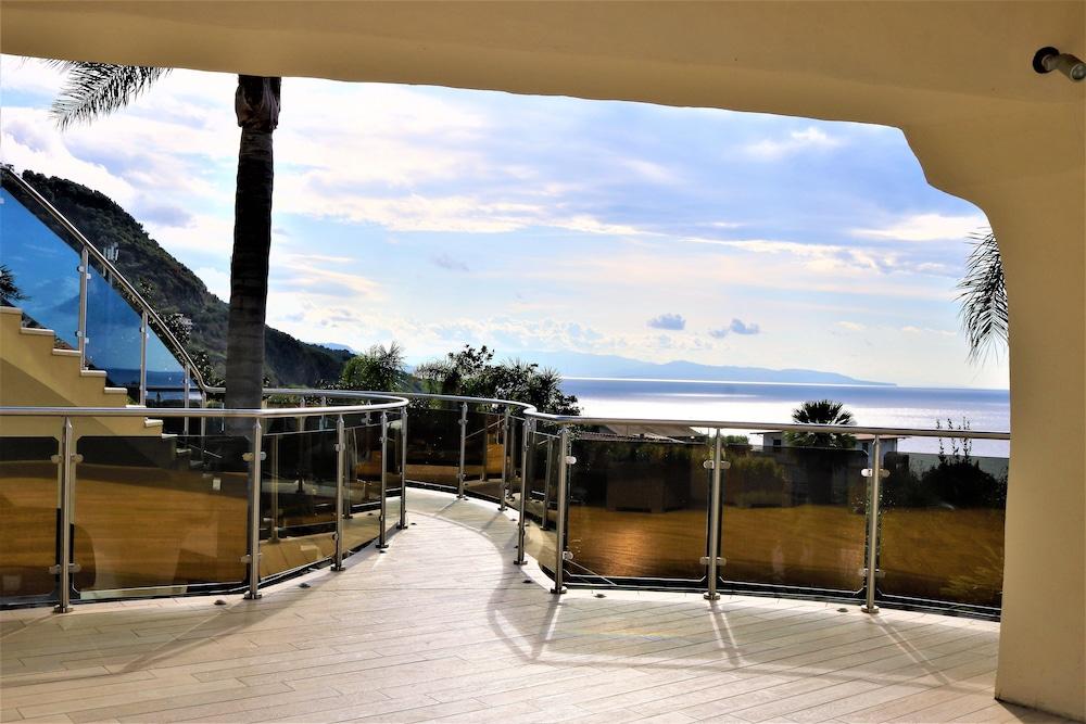 Hotel Arcobaleno Palmi Esterno foto