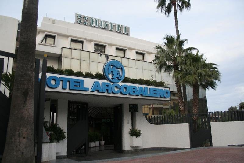 Hotel Arcobaleno Palmi Esterno foto