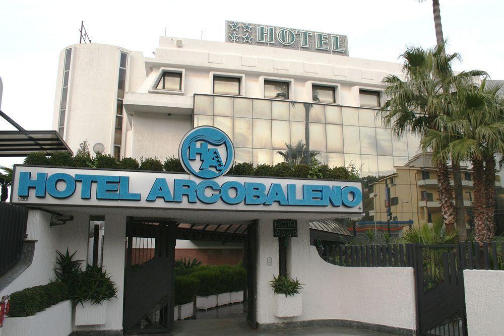 Hotel Arcobaleno Palmi Esterno foto
